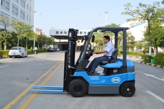 快看！原來(lái)這么多“企業(yè)”都選擇比亞迪叉車！